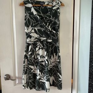 Lands end ladies dress size small